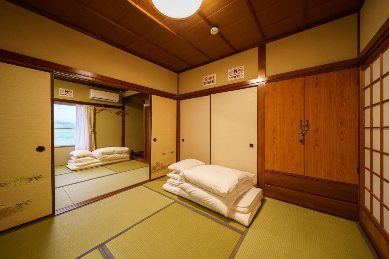 Вилла Yufu-No-Yu Shiki Iyashi Экстерьер фото